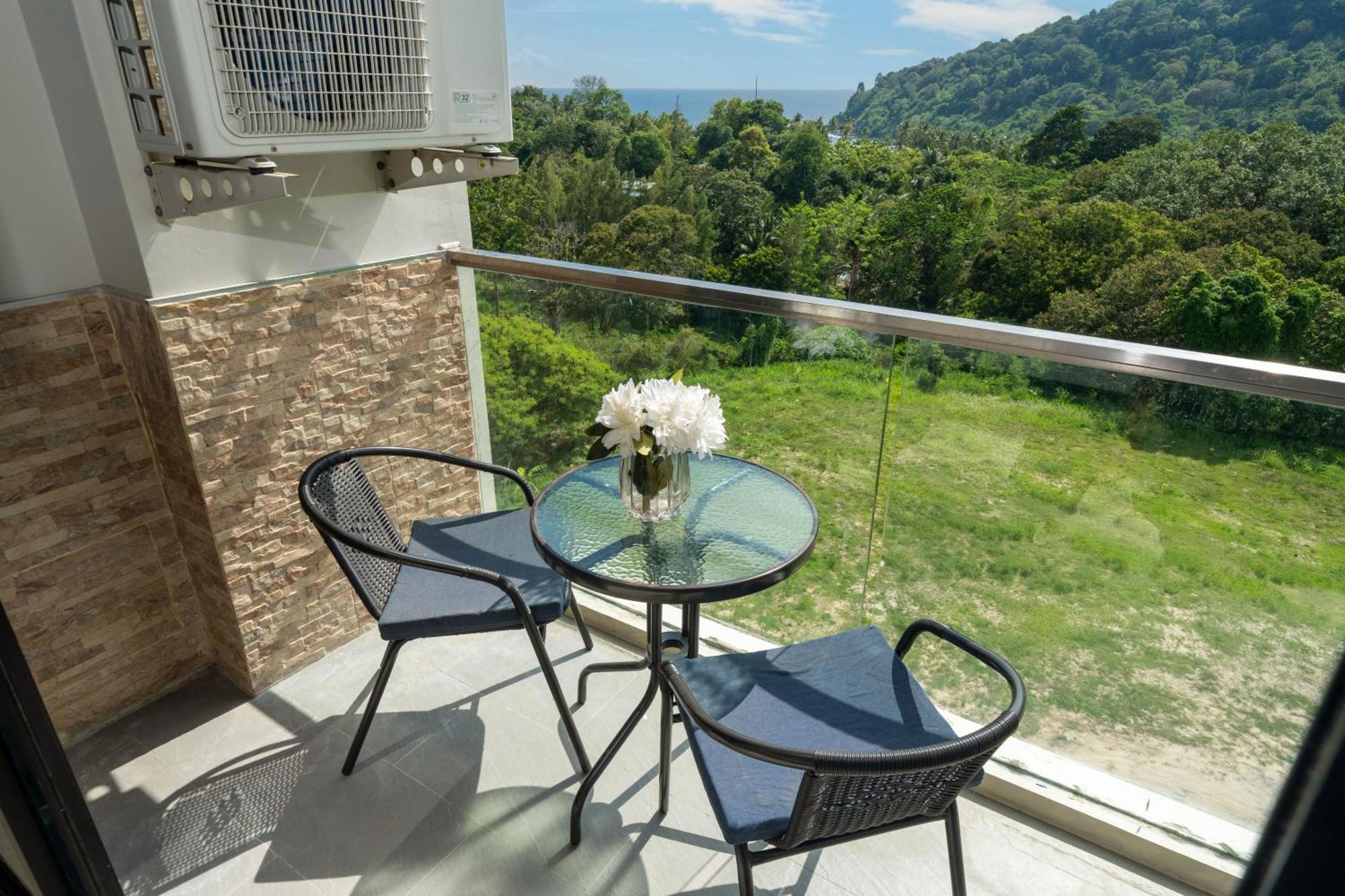 อพาร์ทเม้น Sea & Mountain Views At Vv A603 Patong